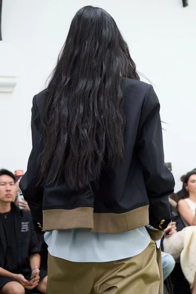 Look 22